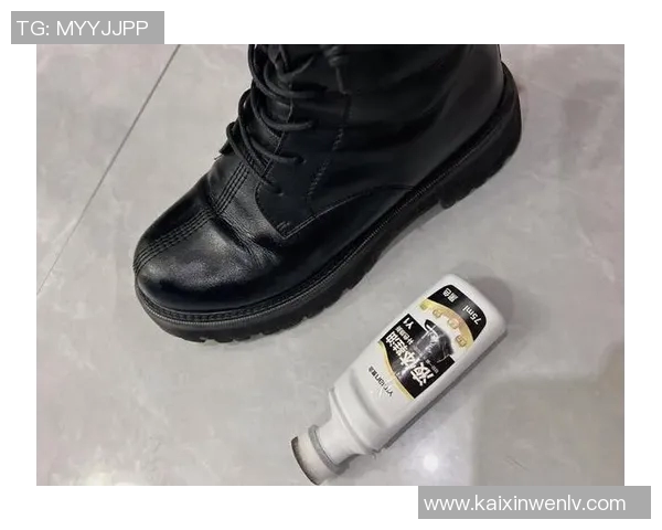 如何正确清洗足球鞋保持其性能和延长使用寿命的详细指南